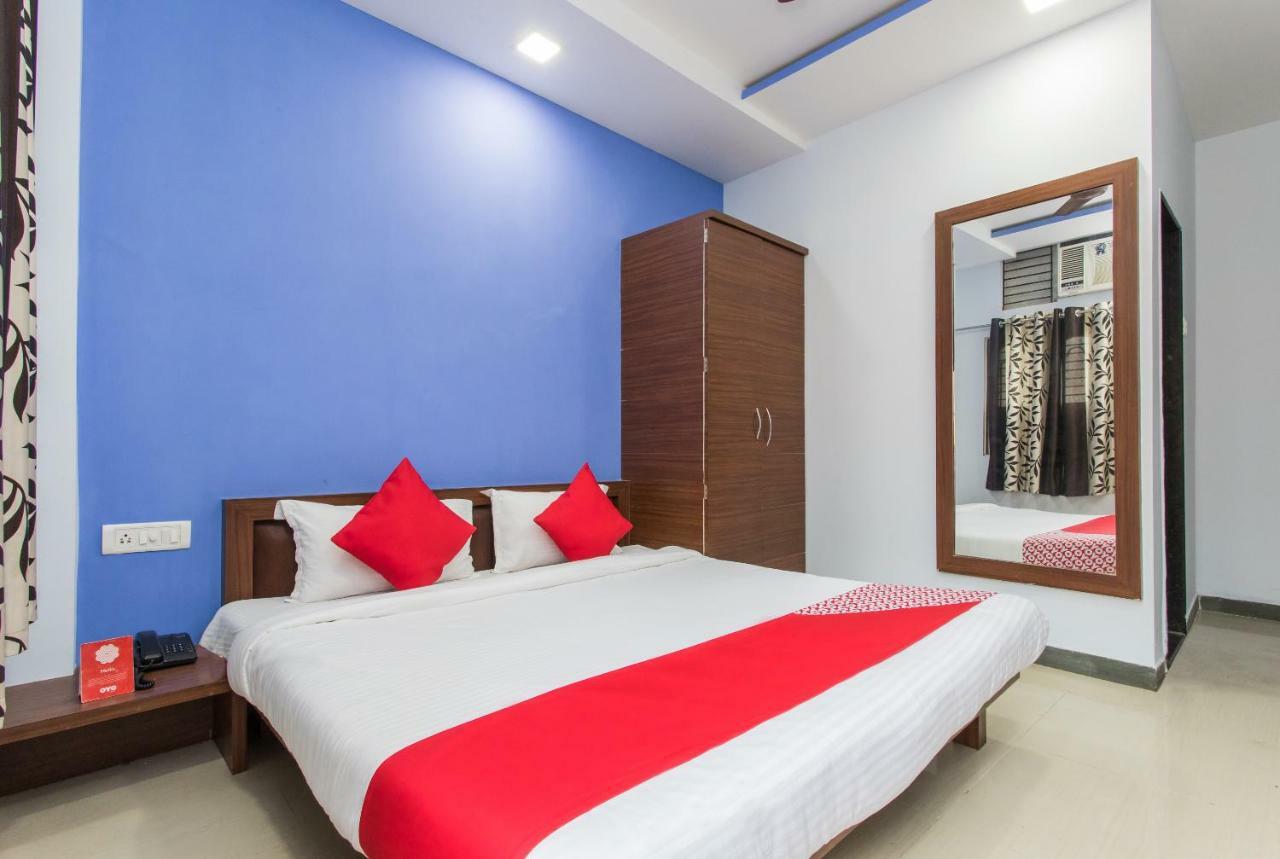 אויאיין Oyo 17161 Hotel Mahalaxmi מראה חיצוני תמונה